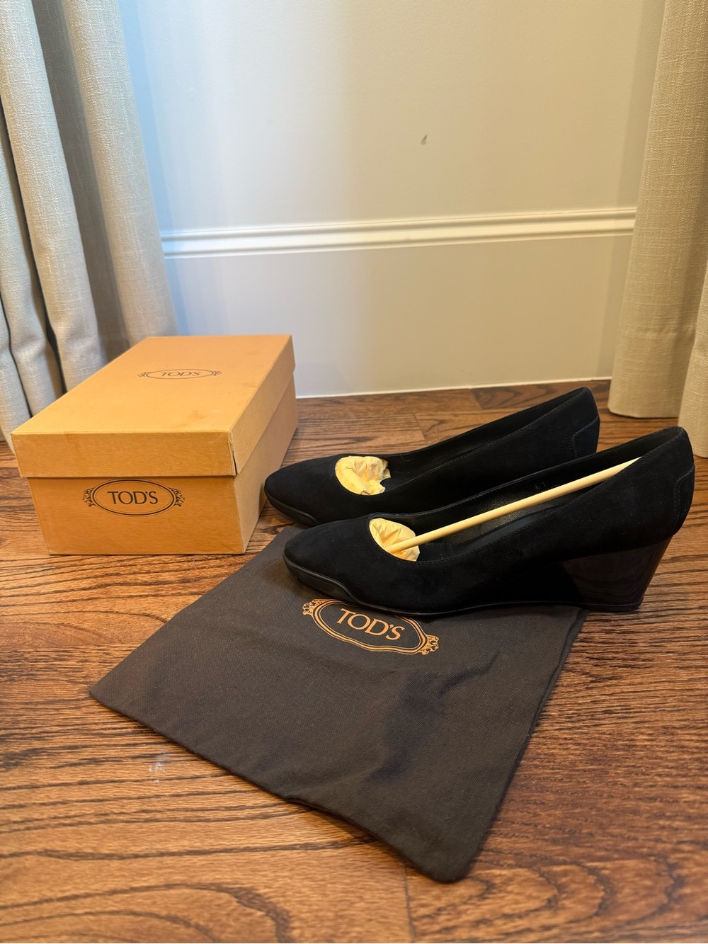 Tod’s Zeppa Gomma Black Suede Wedge Shoes – New in Box